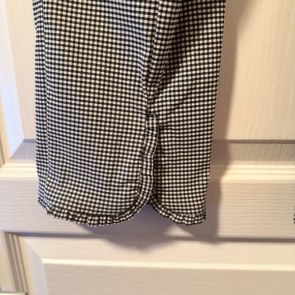 Van Heusen ladies pants 👖 - Picture 3 of 5